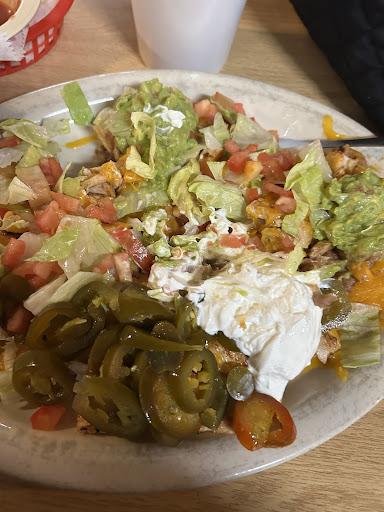 Los Altenos Bar and Grill